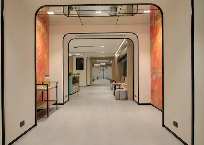 7 Apple Hotel Pratap Nagar Jaipur